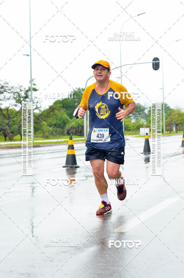 Buy your photos of the eventCircuito de Corridas Caixa - Braslia, DF on Fotop