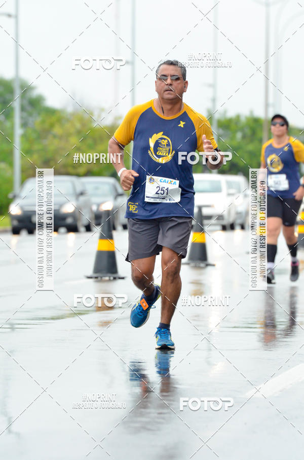 Buy your photos of the eventCircuito de Corridas Caixa - Braslia, DF on Fotop