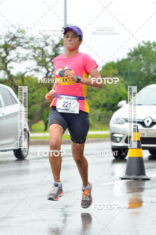 Buy your photos of the eventCircuito de Corridas Caixa - Braslia, DF on Fotop