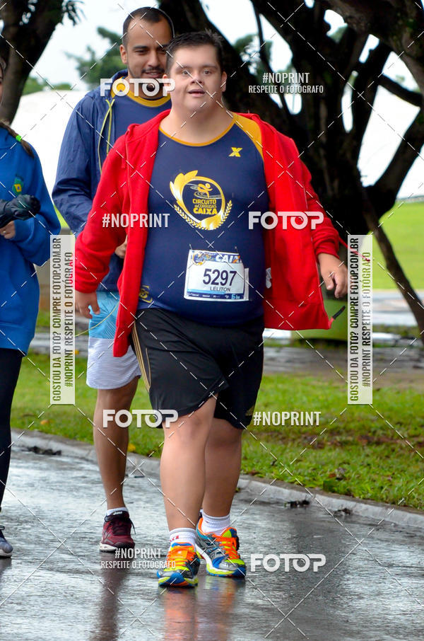 Buy your photos of the eventCircuito de Corridas Caixa - Braslia, DF on Fotop