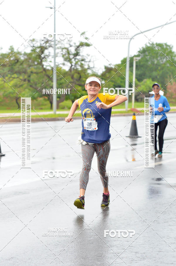 Buy your photos of the eventCircuito de Corridas Caixa - Braslia, DF on Fotop