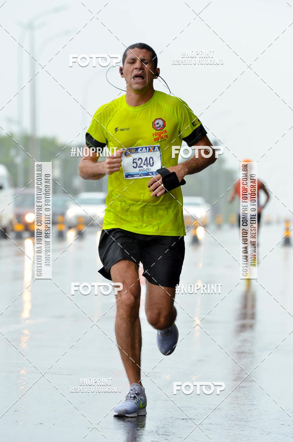 Buy your photos of the eventCircuito de Corridas Caixa - Braslia, DF on Fotop