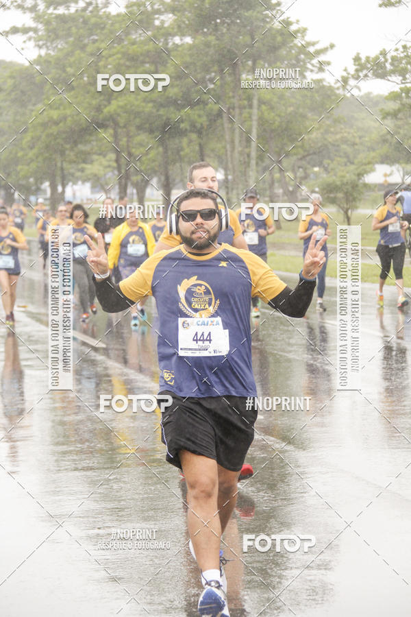 Buy your photos of the eventCircuito de Corridas Caixa - Braslia, DF on Fotop