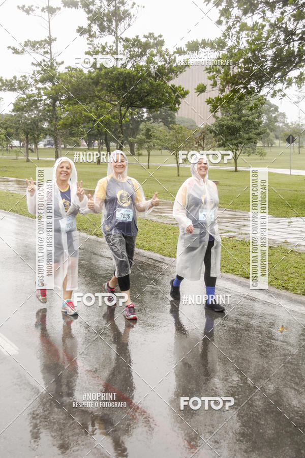 Buy your photos of the eventCircuito de Corridas Caixa - Braslia, DF on Fotop