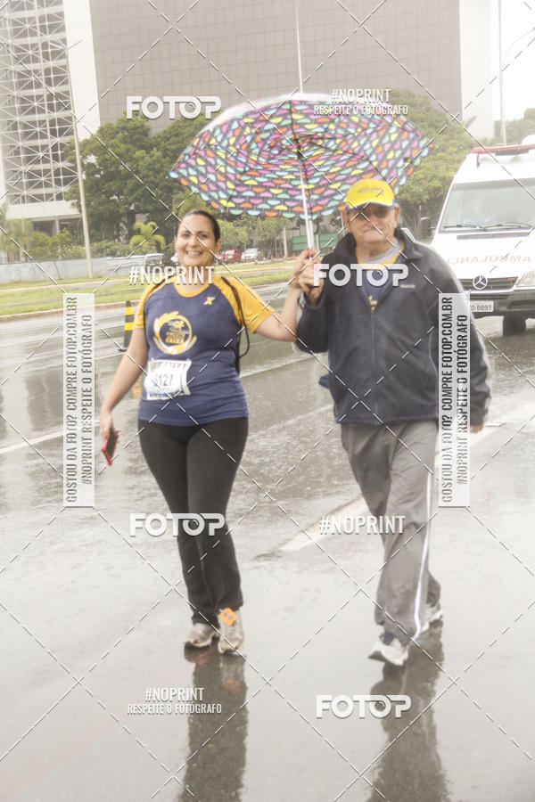 Buy your photos of the eventCircuito de Corridas Caixa - Braslia, DF on Fotop
