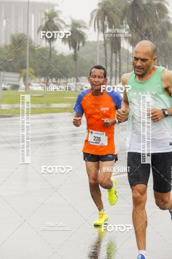Buy your photos of the eventCircuito de Corridas Caixa - Braslia, DF on Fotop
