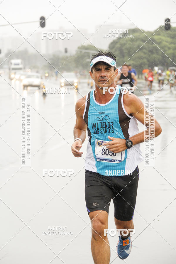 Buy your photos of the eventCircuito de Corridas Caixa - Braslia, DF on Fotop