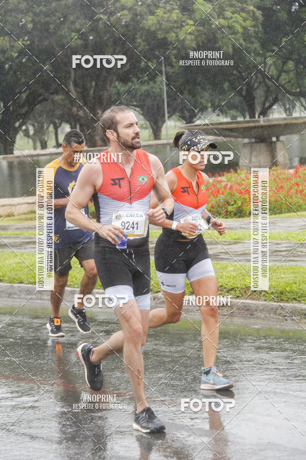 Buy your photos of the eventCircuito de Corridas Caixa - Braslia, DF on Fotop