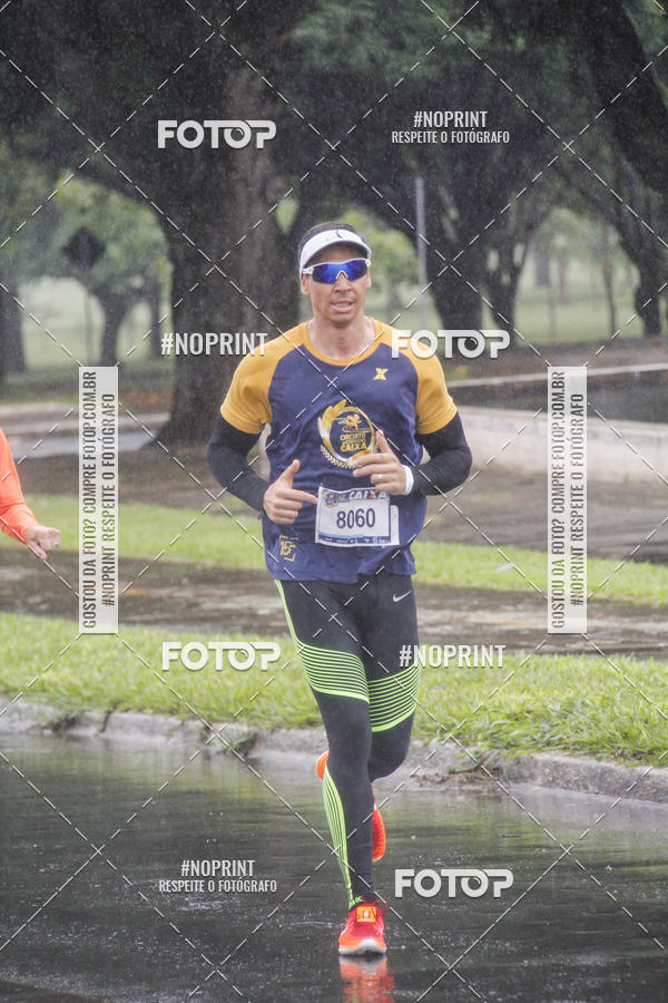 Buy your photos of the eventCircuito de Corridas Caixa - Braslia, DF on Fotop