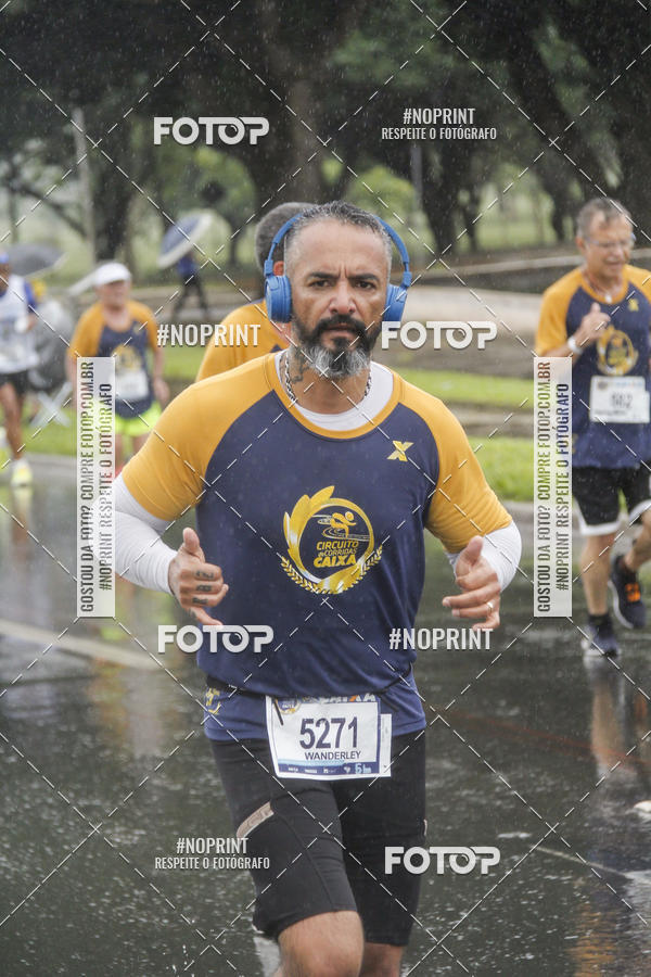 Buy your photos of the eventCircuito de Corridas Caixa - Braslia, DF on Fotop