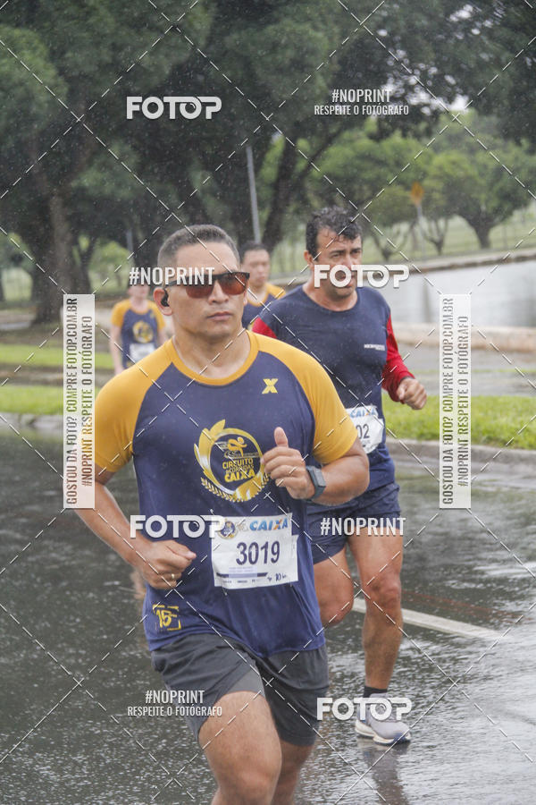Buy your photos of the eventCircuito de Corridas Caixa - Braslia, DF on Fotop