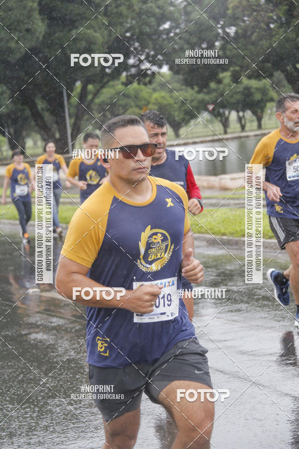 Buy your photos of the eventCircuito de Corridas Caixa - Braslia, DF on Fotop