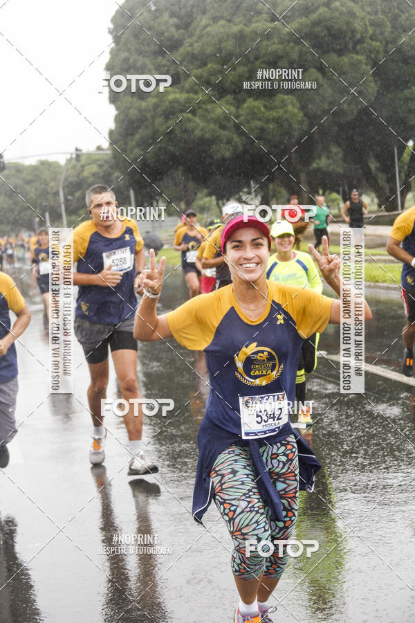 Buy your photos of the eventCircuito de Corridas Caixa - Braslia, DF on Fotop