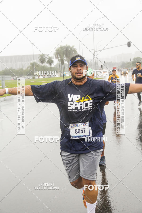 Buy your photos of the eventCircuito de Corridas Caixa - Braslia, DF on Fotop