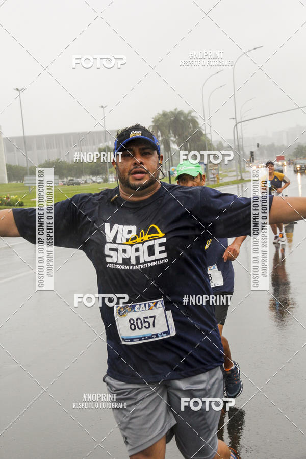 Buy your photos of the eventCircuito de Corridas Caixa - Braslia, DF on Fotop