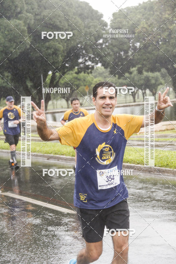 Buy your photos of the eventCircuito de Corridas Caixa - Braslia, DF on Fotop
