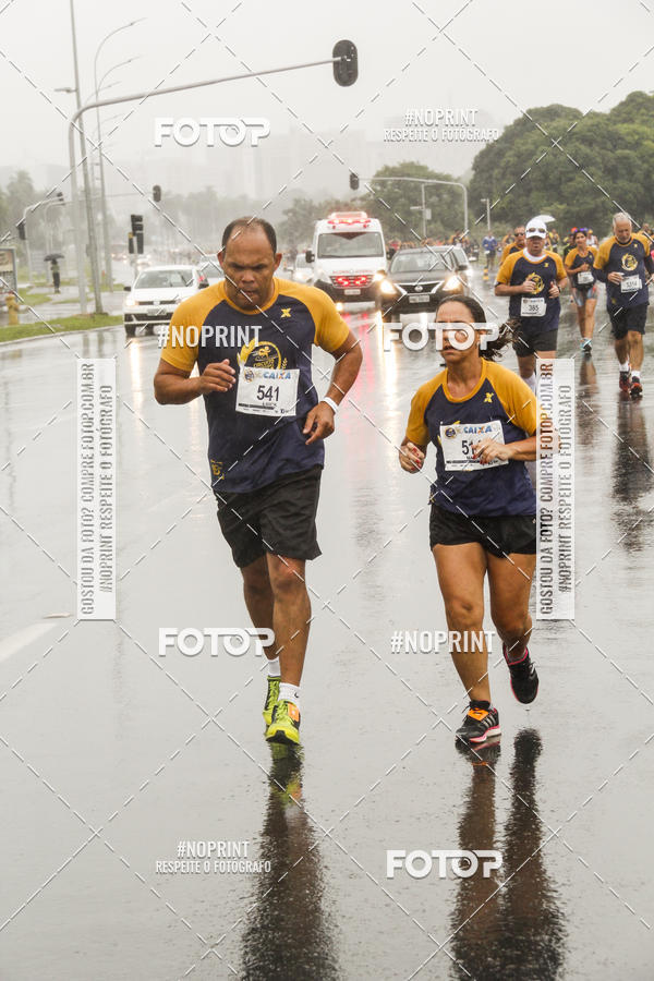 Buy your photos of the eventCircuito de Corridas Caixa - Braslia, DF on Fotop