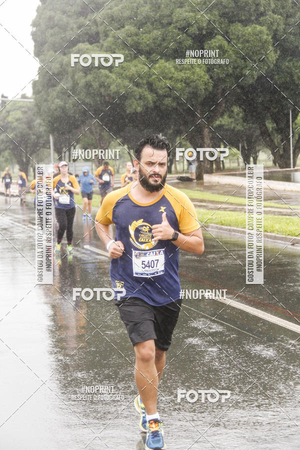Buy your photos of the eventCircuito de Corridas Caixa - Braslia, DF on Fotop