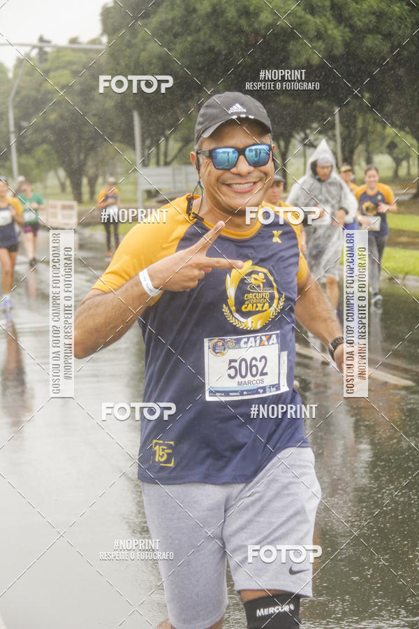 Buy your photos of the eventCircuito de Corridas Caixa - Braslia, DF on Fotop