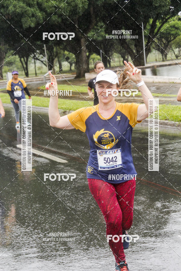 Buy your photos of the eventCircuito de Corridas Caixa - Braslia, DF on Fotop
