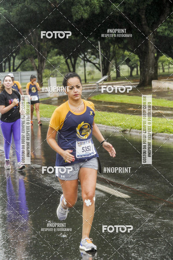 Buy your photos of the eventCircuito de Corridas Caixa - Braslia, DF on Fotop