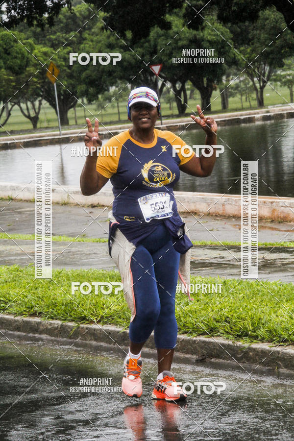 Buy your photos of the eventCircuito de Corridas Caixa - Braslia, DF on Fotop