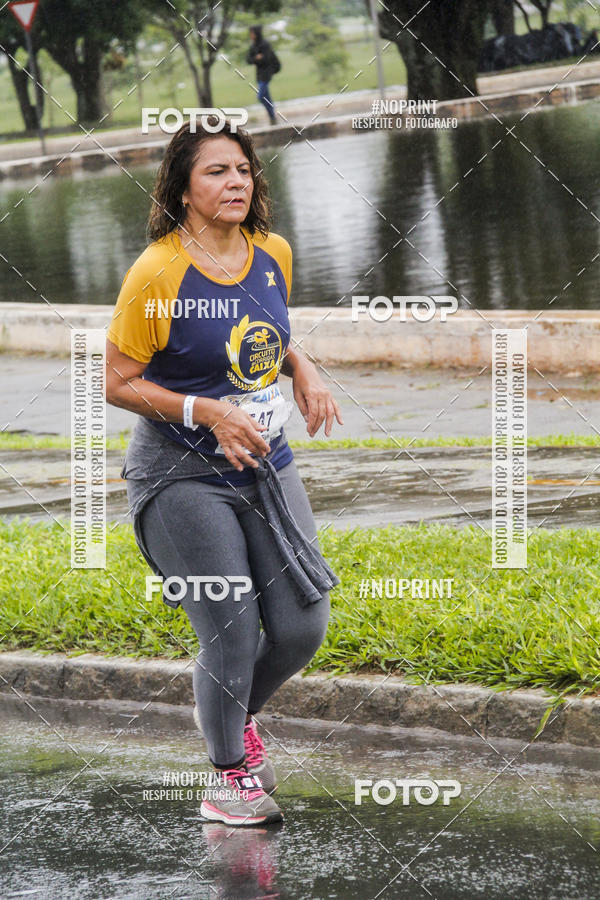 Buy your photos of the eventCircuito de Corridas Caixa - Braslia, DF on Fotop