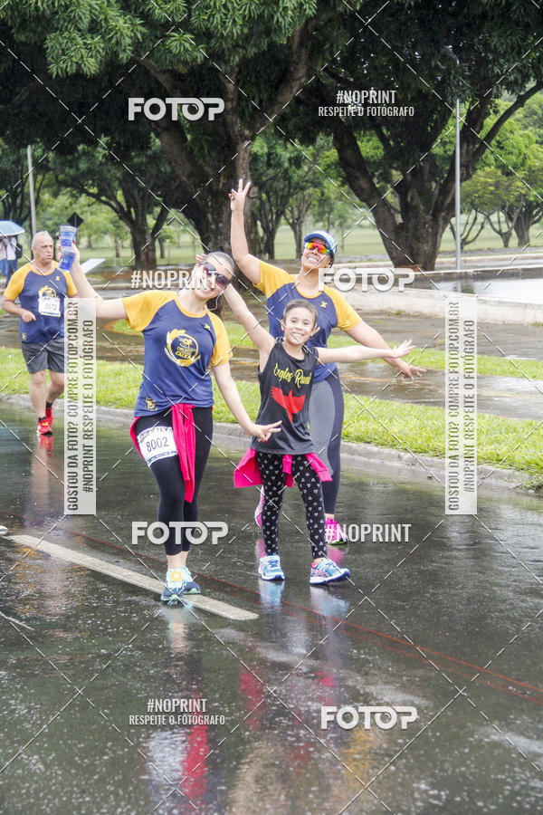 Buy your photos of the eventCircuito de Corridas Caixa - Braslia, DF on Fotop
