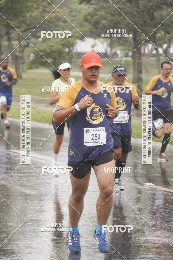 Buy your photos of the eventCircuito de Corridas Caixa - Braslia, DF on Fotop