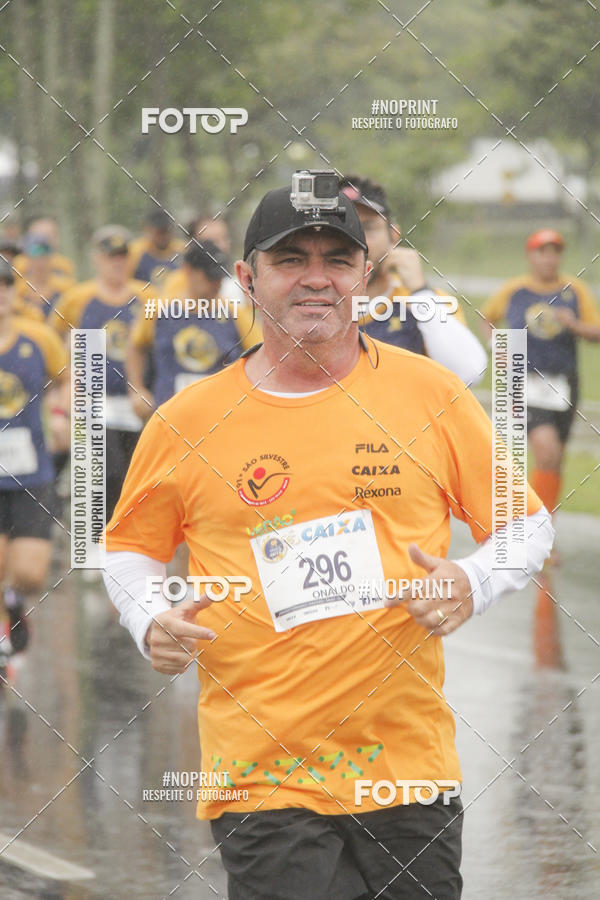 Buy your photos of the eventCircuito de Corridas Caixa - Braslia, DF on Fotop