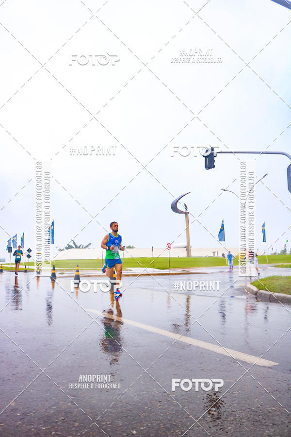 Buy your photos of the eventCircuito de Corridas Caixa - Braslia, DF on Fotop