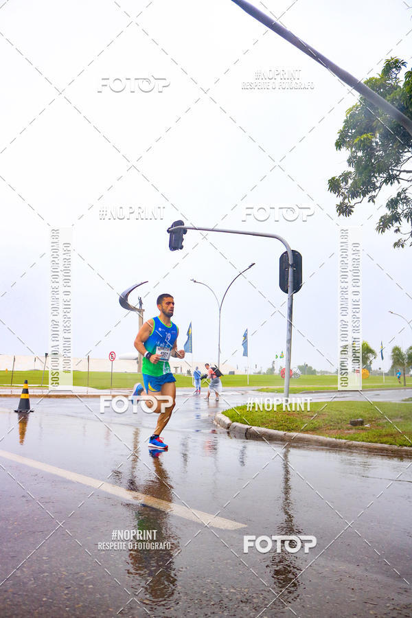 Buy your photos of the eventCircuito de Corridas Caixa - Braslia, DF on Fotop