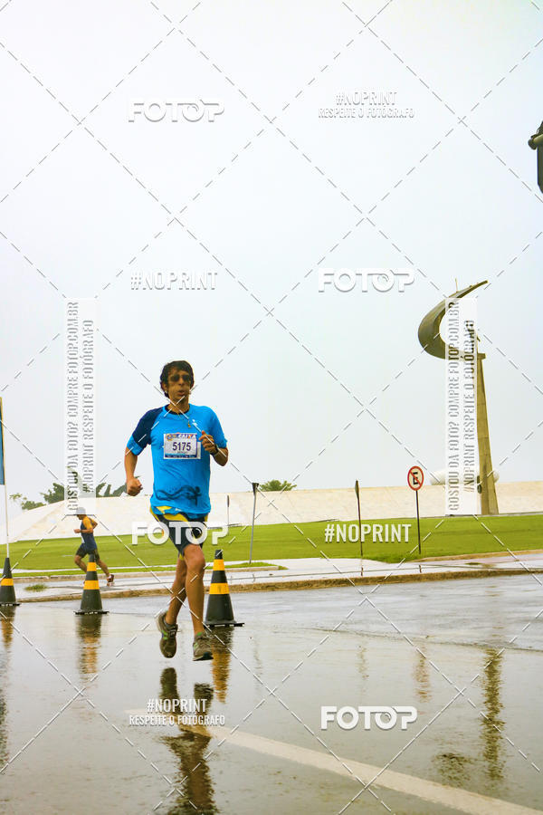 Buy your photos of the eventCircuito de Corridas Caixa - Braslia, DF on Fotop