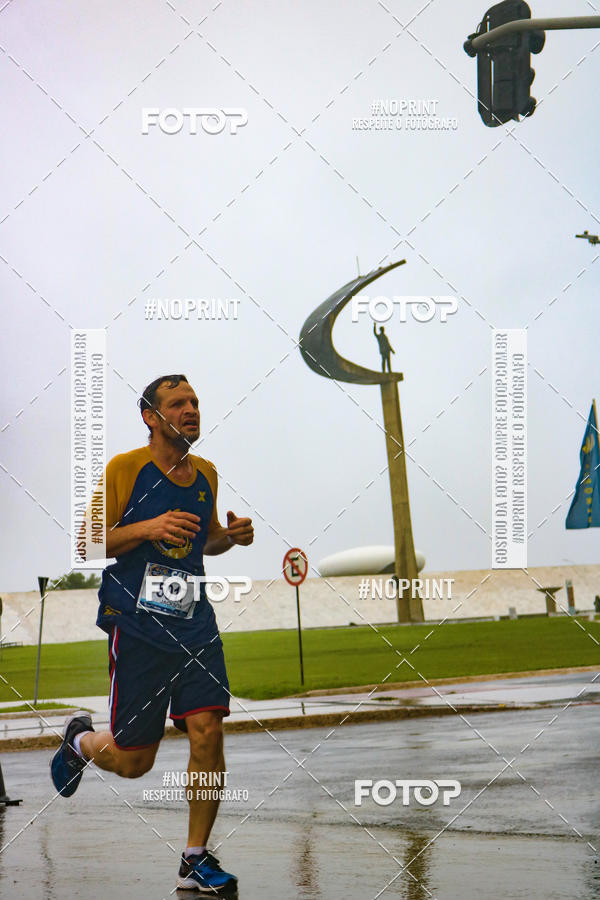 Buy your photos of the eventCircuito de Corridas Caixa - Braslia, DF on Fotop