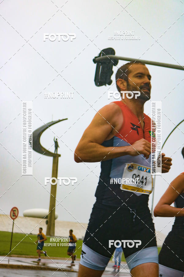 Buy your photos of the eventCircuito de Corridas Caixa - Braslia, DF on Fotop