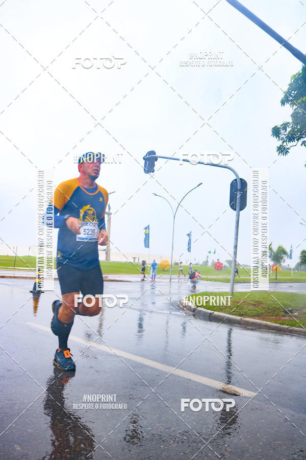 Buy your photos of the eventCircuito de Corridas Caixa - Braslia, DF on Fotop