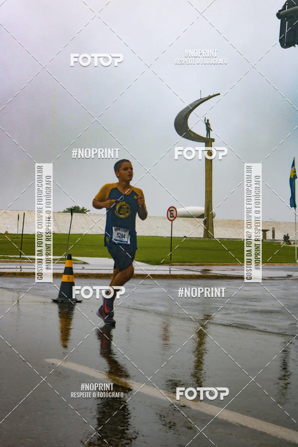 Buy your photos of the eventCircuito de Corridas Caixa - Braslia, DF on Fotop