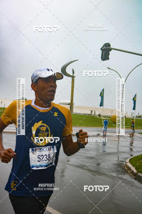 Buy your photos of the eventCircuito de Corridas Caixa - Braslia, DF on Fotop