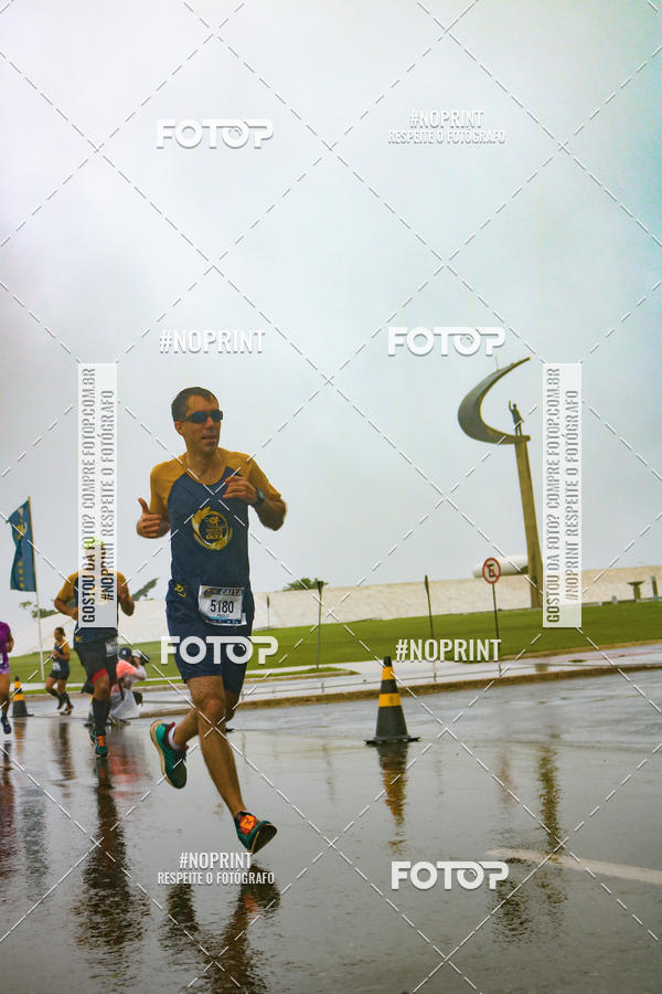 Buy your photos of the eventCircuito de Corridas Caixa - Braslia, DF on Fotop