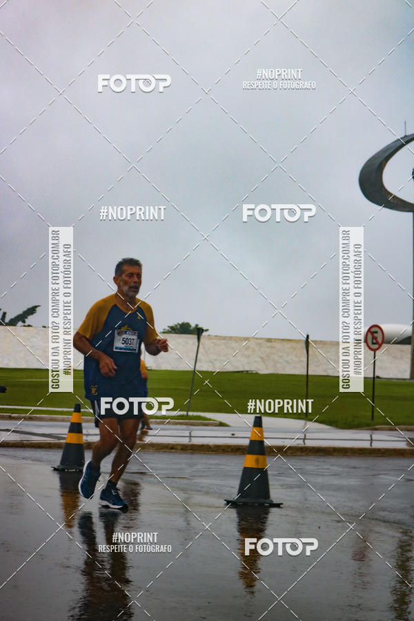 Buy your photos of the eventCircuito de Corridas Caixa - Braslia, DF on Fotop