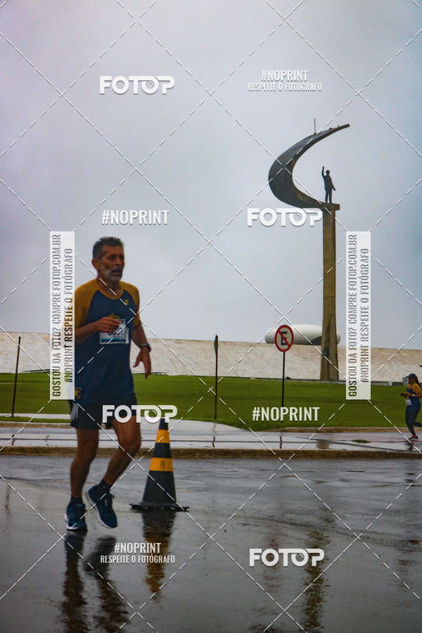 Buy your photos of the eventCircuito de Corridas Caixa - Braslia, DF on Fotop