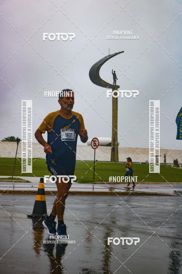 Buy your photos of the eventCircuito de Corridas Caixa - Braslia, DF on Fotop