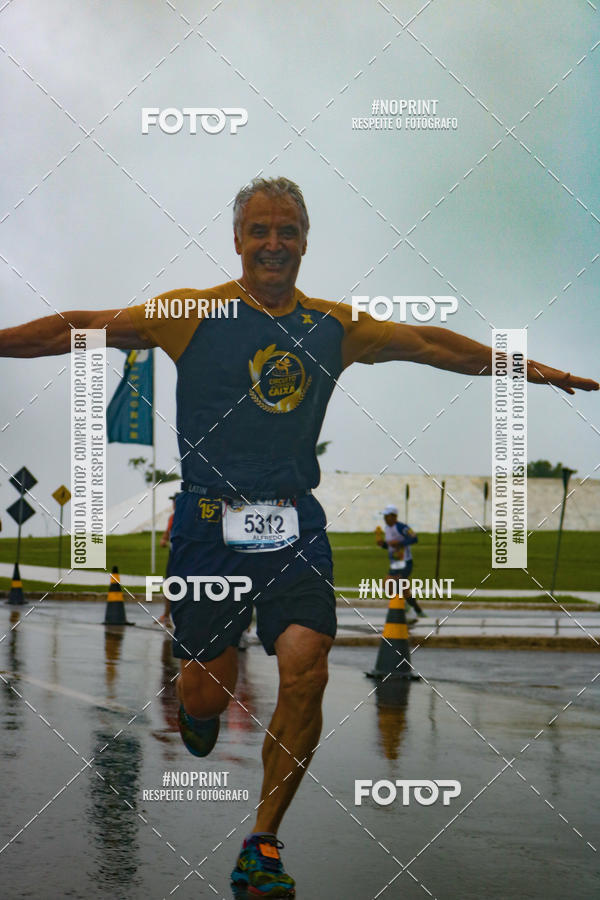 Buy your photos of the eventCircuito de Corridas Caixa - Braslia, DF on Fotop