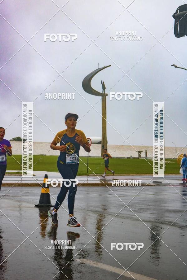 Buy your photos of the eventCircuito de Corridas Caixa - Braslia, DF on Fotop