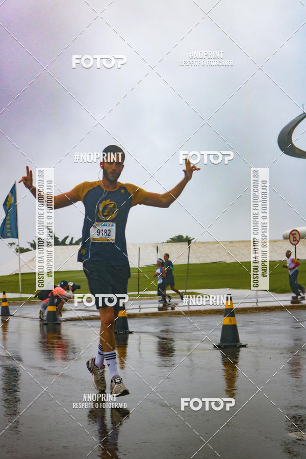 Buy your photos of the eventCircuito de Corridas Caixa - Braslia, DF on Fotop