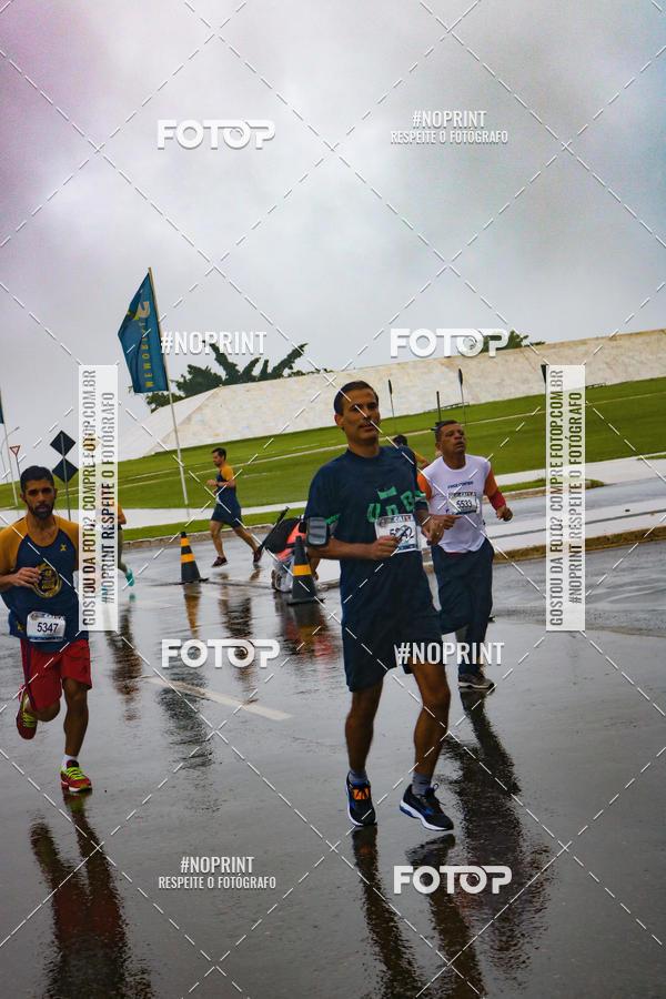 Buy your photos of the eventCircuito de Corridas Caixa - Braslia, DF on Fotop