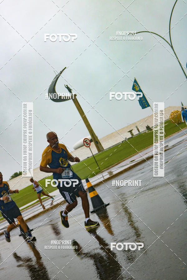 Buy your photos of the eventCircuito de Corridas Caixa - Braslia, DF on Fotop
