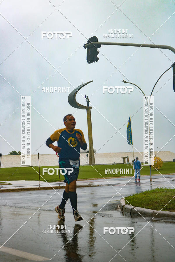 Buy your photos of the eventCircuito de Corridas Caixa - Braslia, DF on Fotop