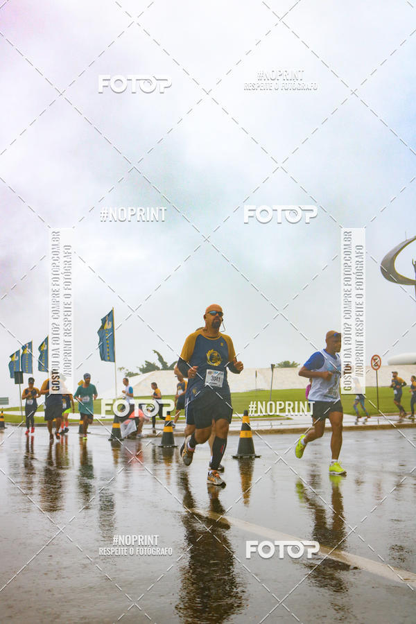 Buy your photos of the eventCircuito de Corridas Caixa - Braslia, DF on Fotop