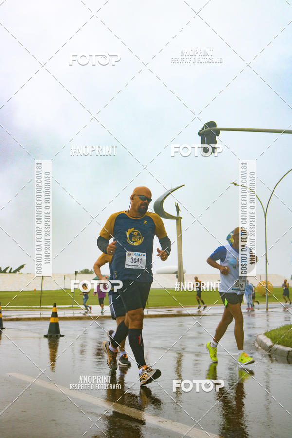 Buy your photos of the eventCircuito de Corridas Caixa - Braslia, DF on Fotop